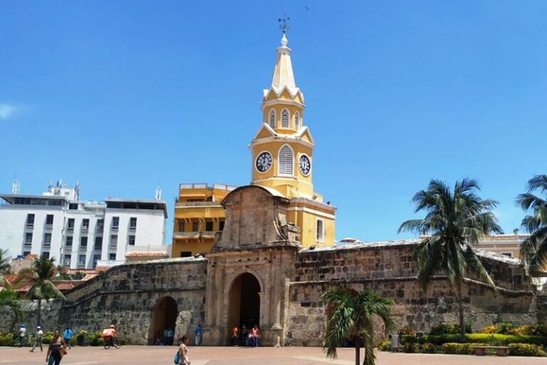 O Que Fazer Em Cartagena: 16 Dicas Imperdíveis - Vida Na Mala